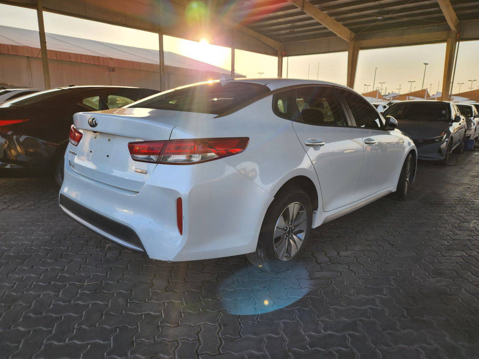 2017 KIA OPTIMA — 152391 Miles — Lot 6H5009091 — Souq - Marhaba Auctions Used Cars - Image 3