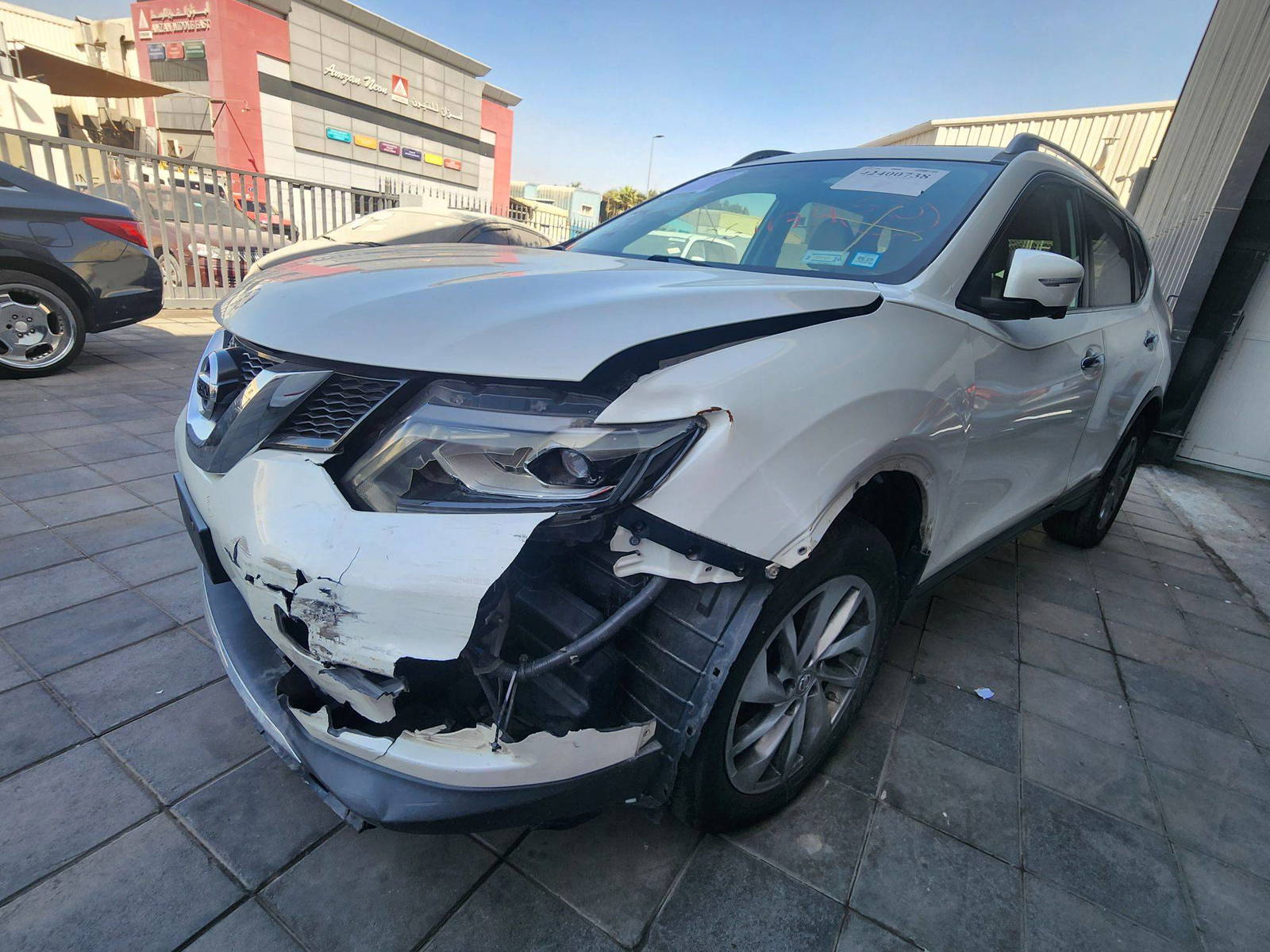 2015 NISSAN ROGUE — 161131 Miles — Lot 761174 — Souq - Marhaba Auctions Used Cars - Image 4