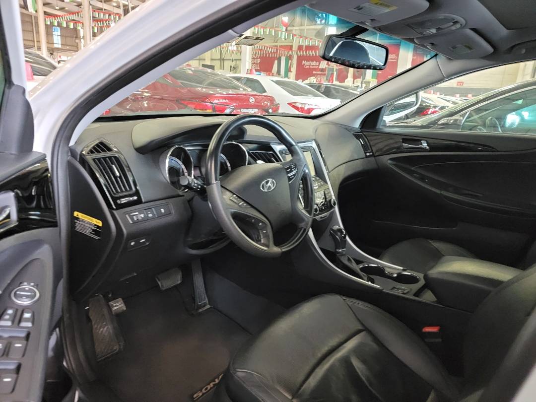 2012 HYUNDAI SONATA — 187068 Miles — Lot H443896 — Main - Marhaba Auctions Used Cars - Image 6