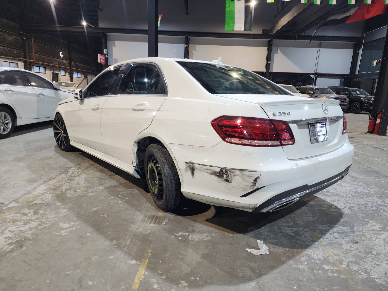 2014 MERCEDES BENZ E 350 — 130253 Miles — Lot 6EA885096 — Souq - Marhaba Auctions Used Cars - Image 5