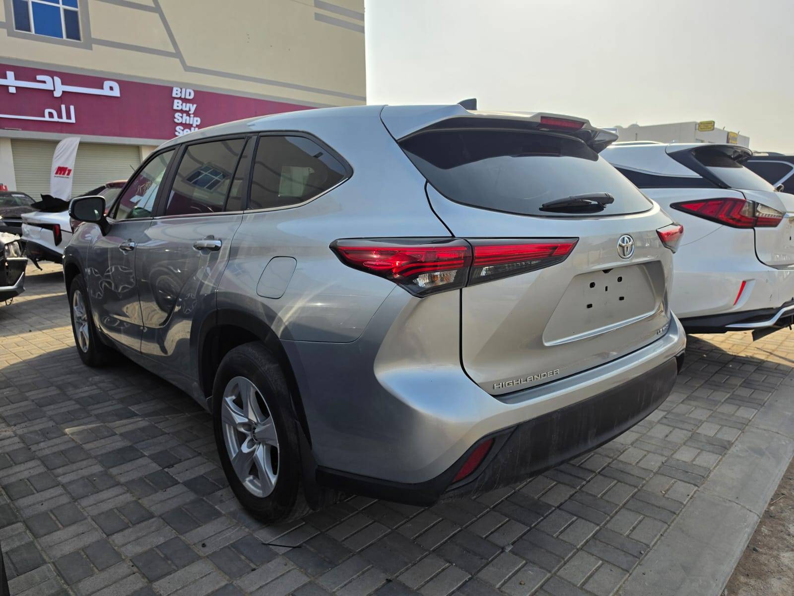 2023 TOYOTA HIGHLANDER — 71826 Miles — Lot BH7PS515864 - Marhaba Auctions Used Cars - Image 4