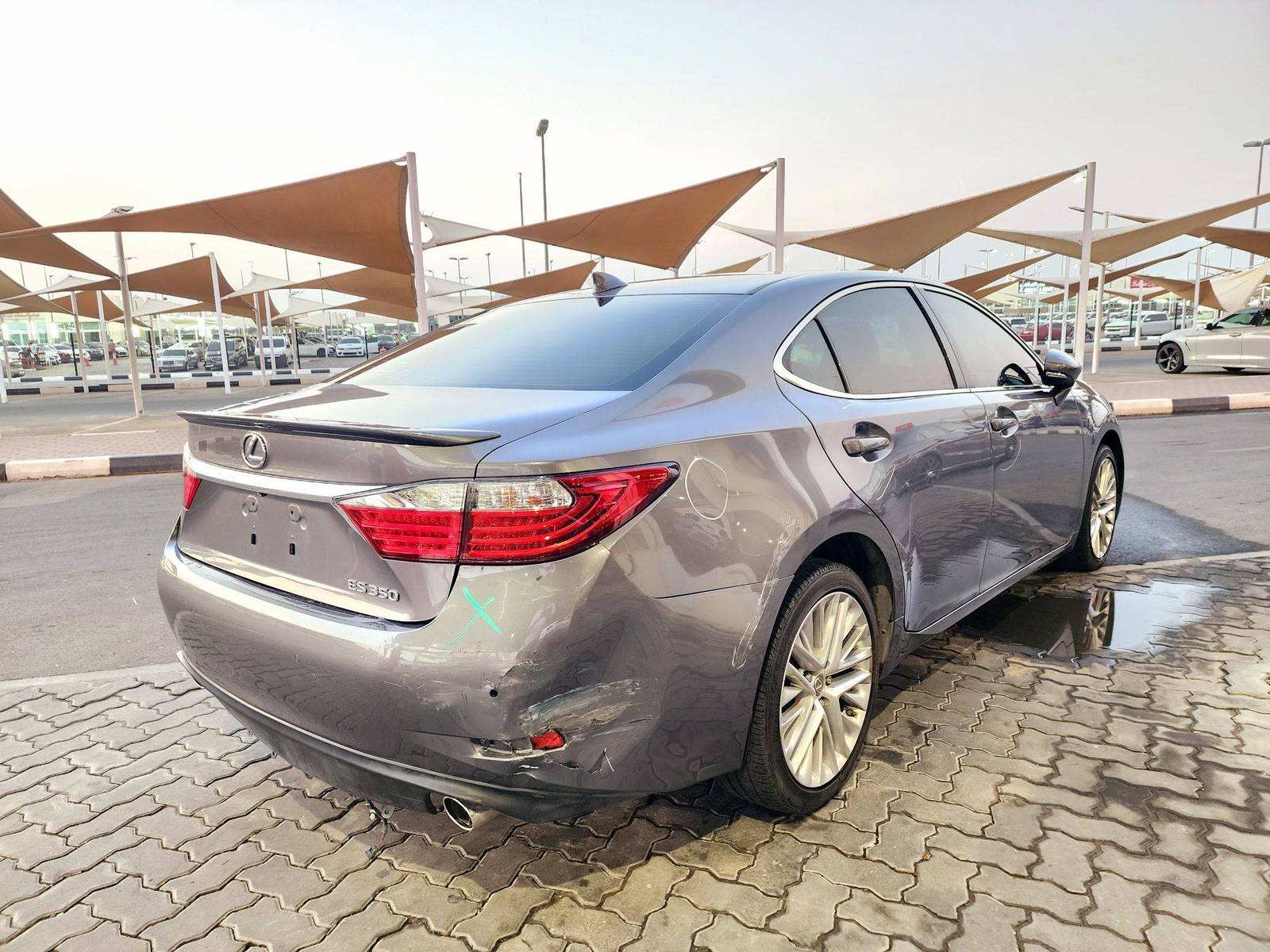 2015 LEXUS ES 350 — 109398 Miles — Lot 1F2180564 — Souq - Marhaba Auctions Used Cars - Image 3