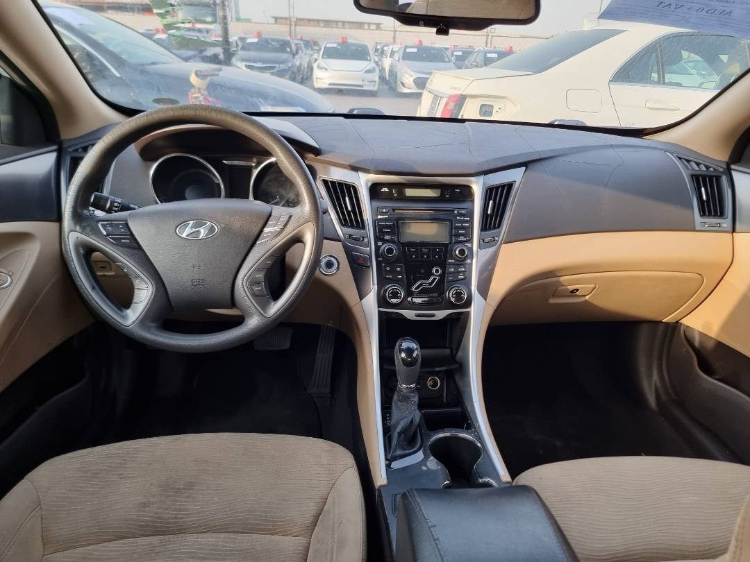 2013 HYUNDAI SONATA — 186092 Miles — Lot 50529 — Souq - Marhaba Auctions Used Cars - Image 6