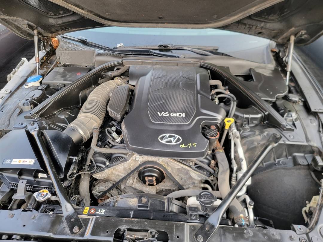 2015 HYUNDAI GENESIS — 92760 Miles — Lot 0FU018271 — Main - Marhaba Auctions Used Cars - Image 10