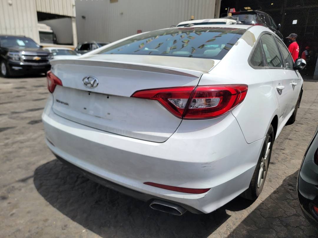 2017 HYUNDAI SONATA — 145514 Miles — Lot H483388 — Main - Marhaba Auctions Used Cars - Image 3