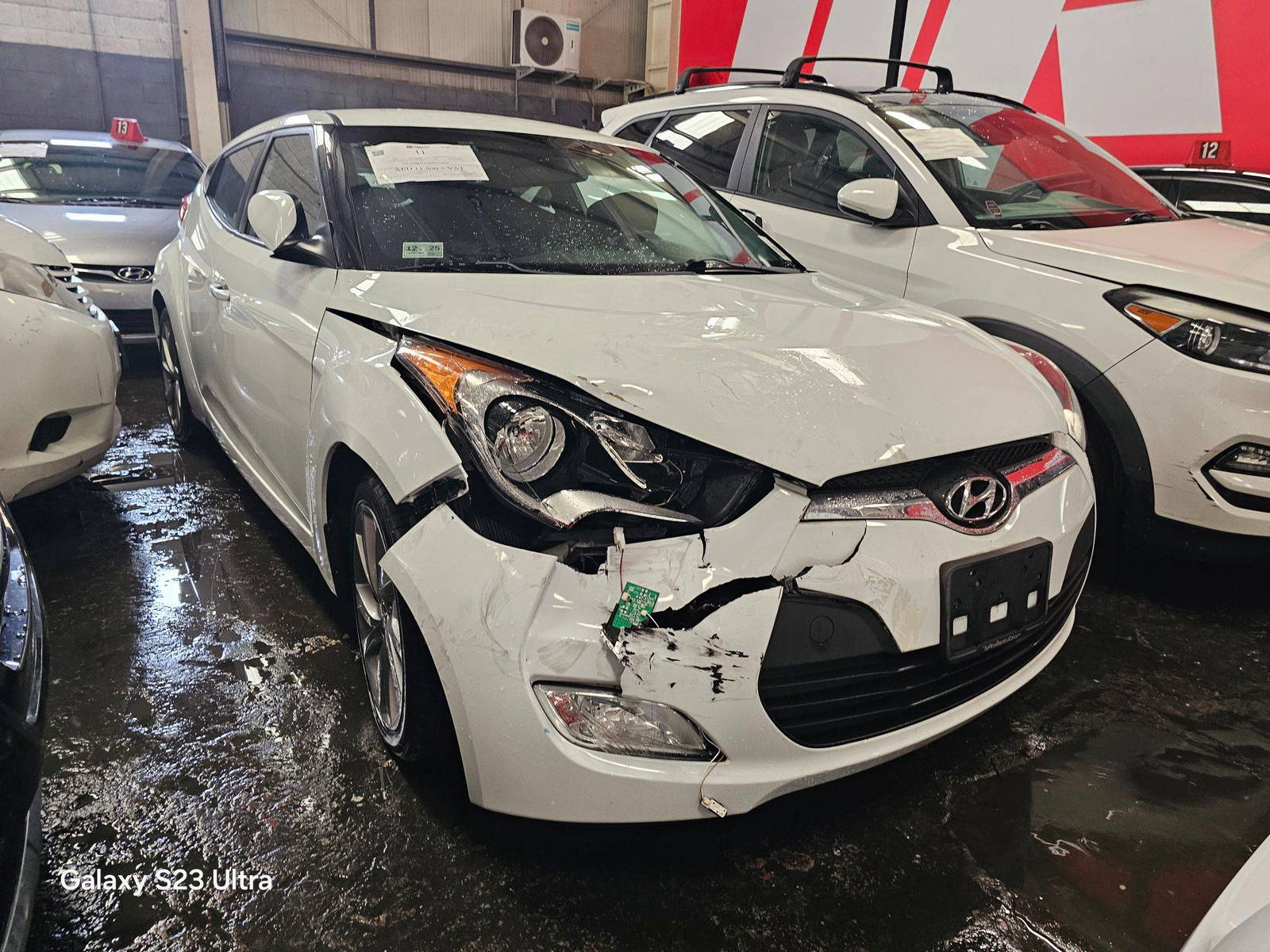2017 HYUNDAI VELOSTER — 31556 Miles — Lot 91272475 — Main - Marhaba Auctions Used Cars - Image 4