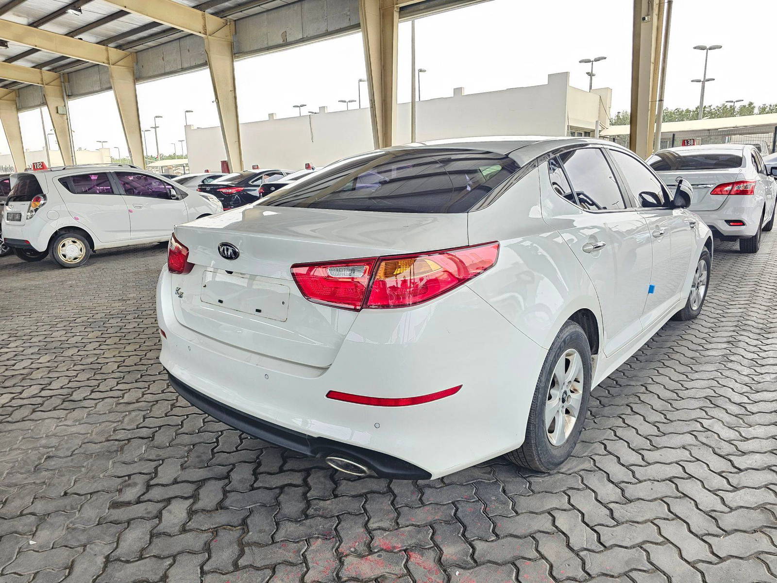 2014 KIA K5 — 128001 KM — Lot 427313 — Ind. 12 - Marhaba Auctions Used Cars - Image 3