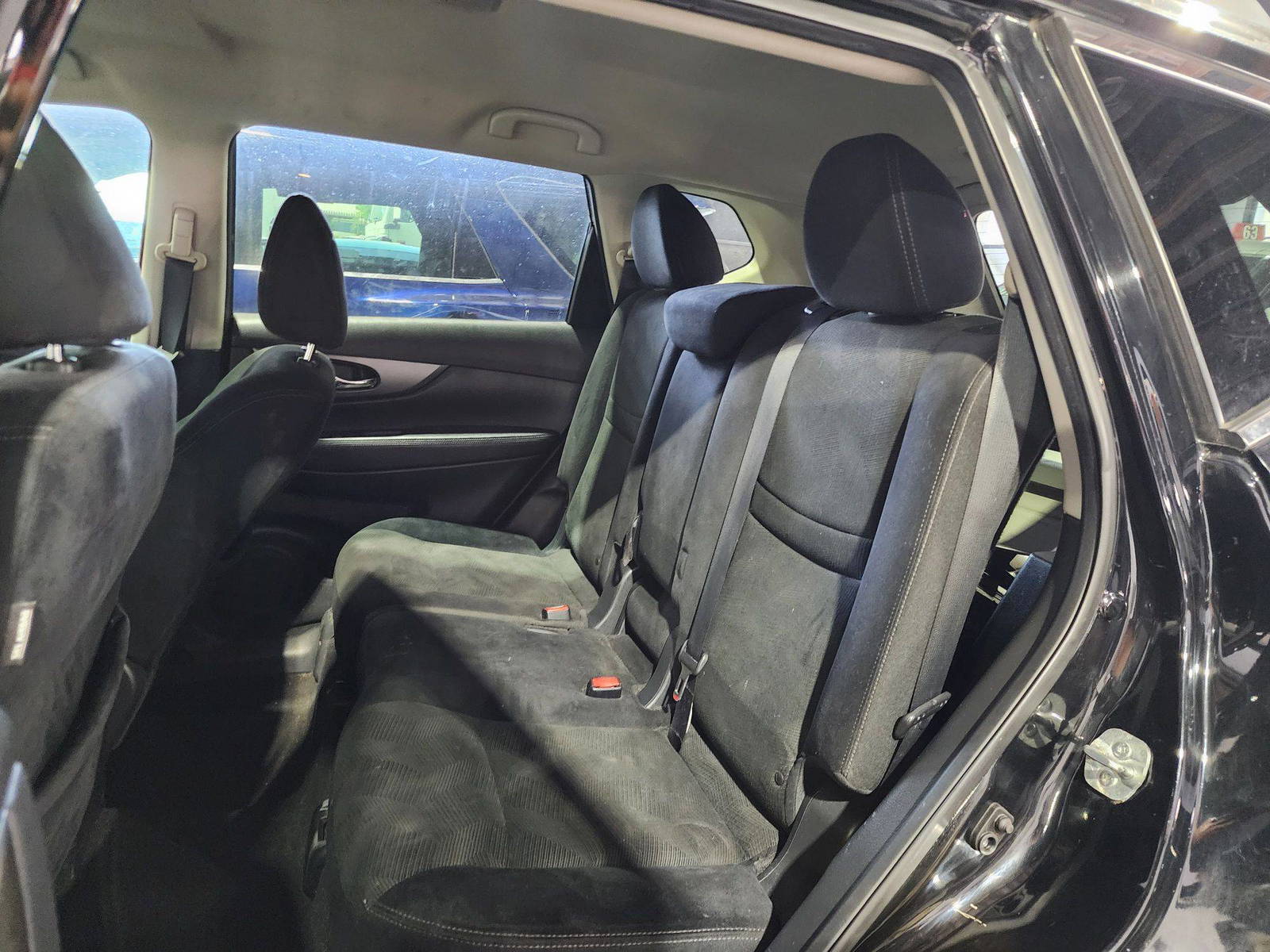 2015 NISSAN ROGUE — 158008 Miles — Lot 873220 — Al Quoz - Marhaba Auctions Used Cars - Image 7