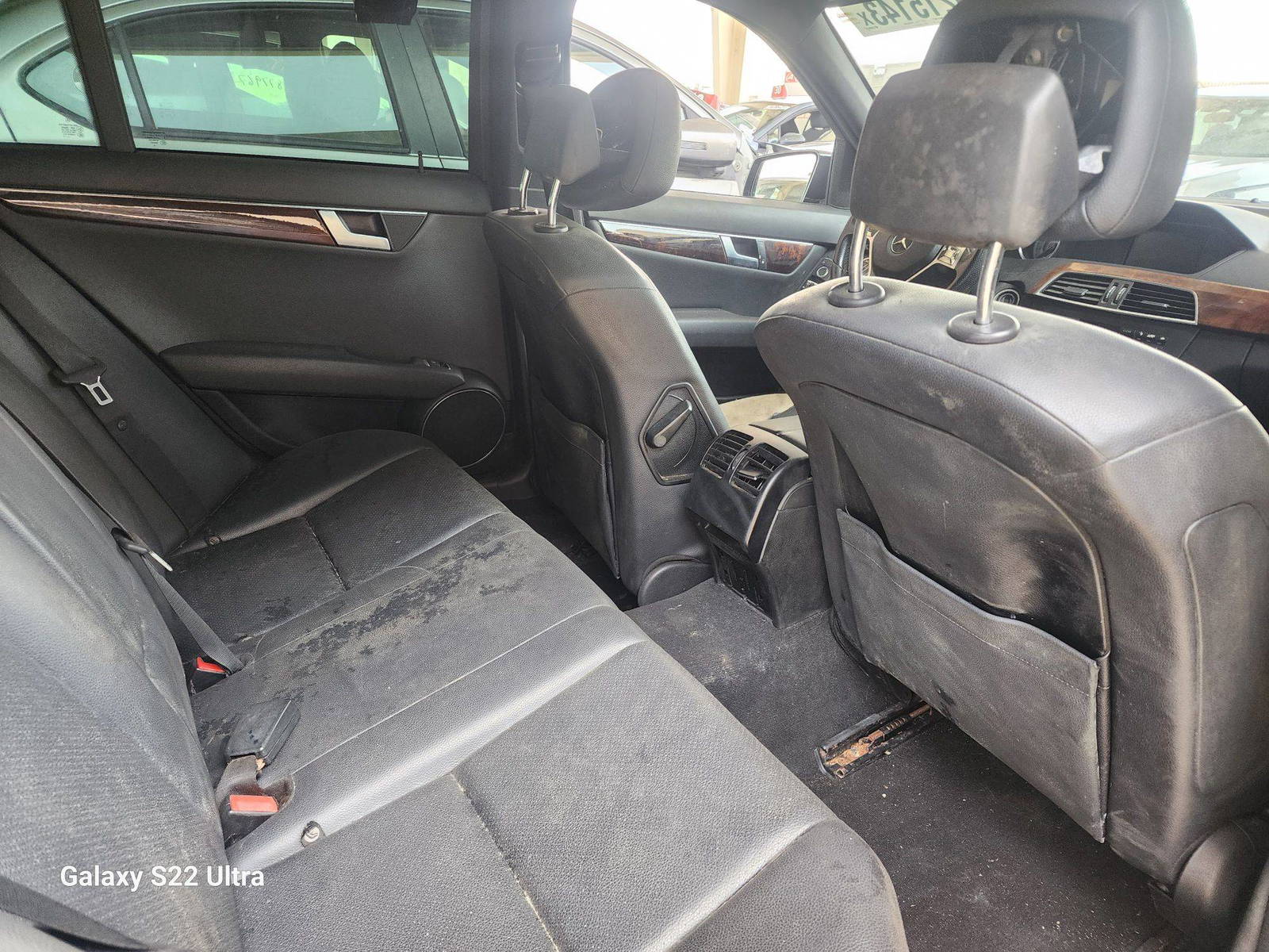 2013 MERCEDES BENZ C300 — 132093 Miles — Lot 79215143 - Marhaba Auctions Used Cars - Image 5
