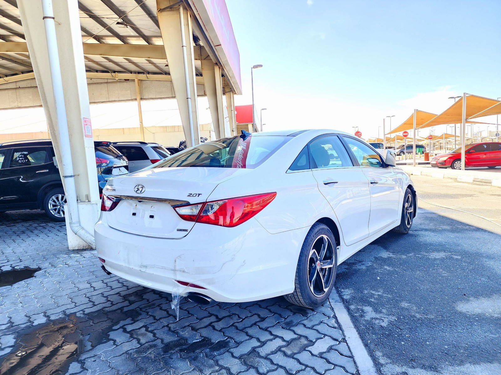 2013 HYUNDAI SONATA — 180320 Miles — Lot 40351497 — Souq - Marhaba Auctions Used Cars - Image 5