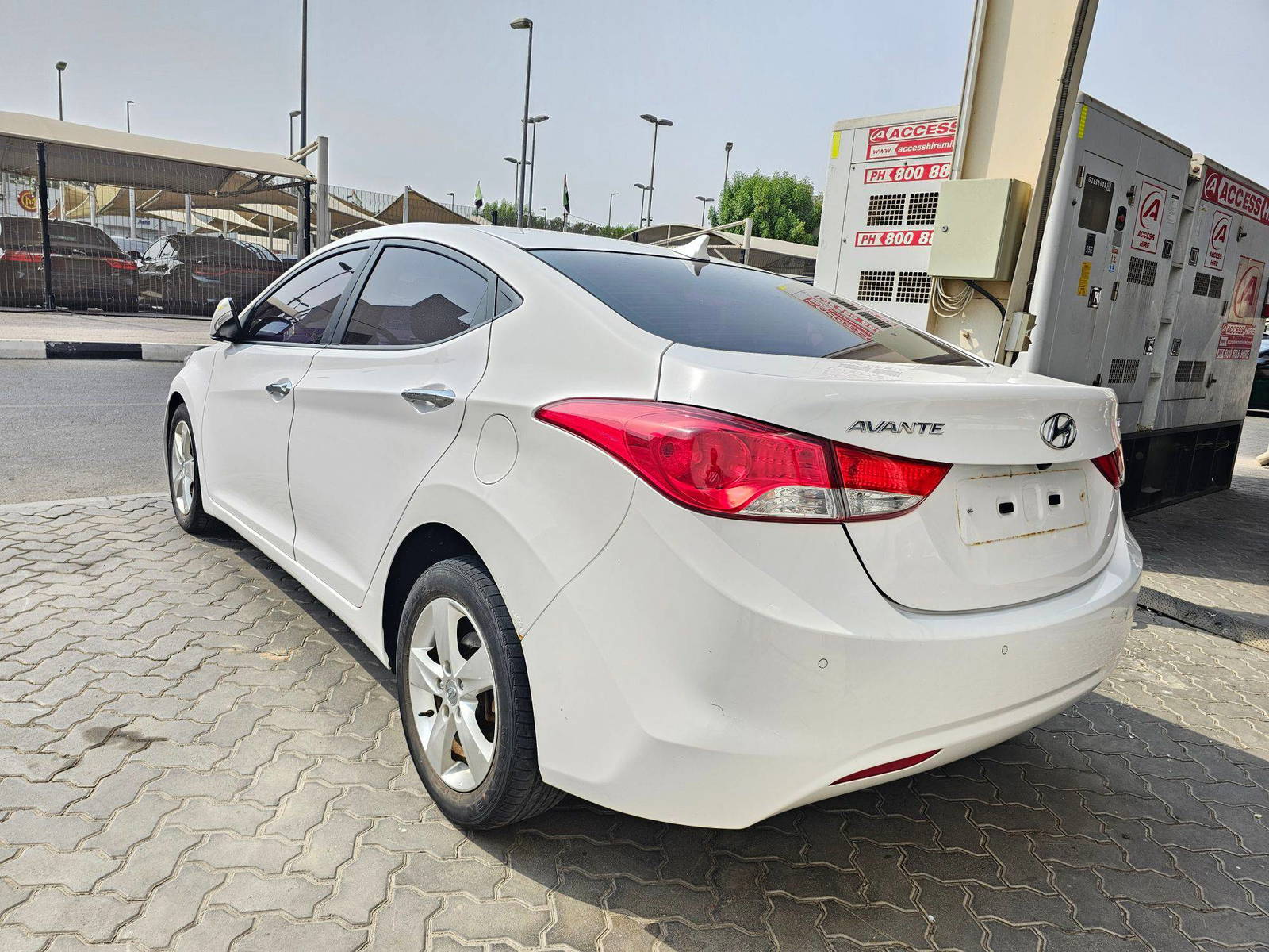 2013 HYUNDAI AVANTE — 114085 KM — Lot 739313 — Souq - Marhaba Auctions Used Cars - Image 3