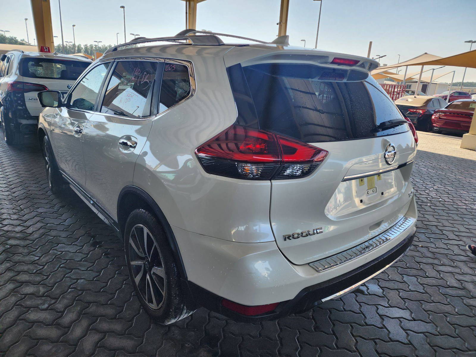 2018 NISSAN ROGUE — 137892 Miles — Lot 74124133 - Marhaba Auctions Used Cars - Image 4