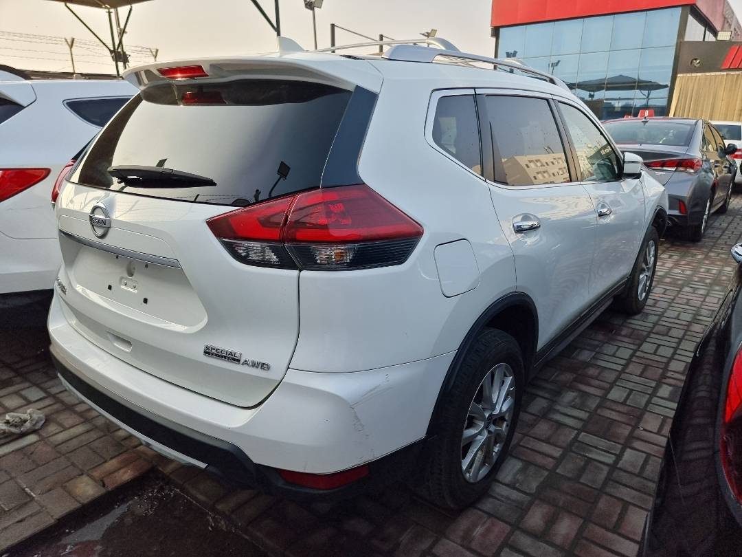 2019 NISSAN ROGUE — 120224 Miles — Lot 214578 — Ind. 12 - Marhaba Auctions Used Cars - Image 3