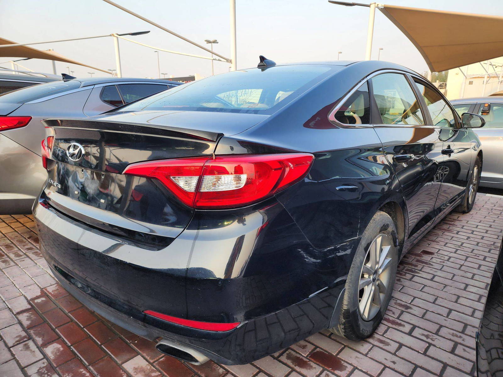 2015 HYUNDAI SONATA — 200978 Miles — Lot 55296474 — Souq - Marhaba Auctions Used Cars - Image 3