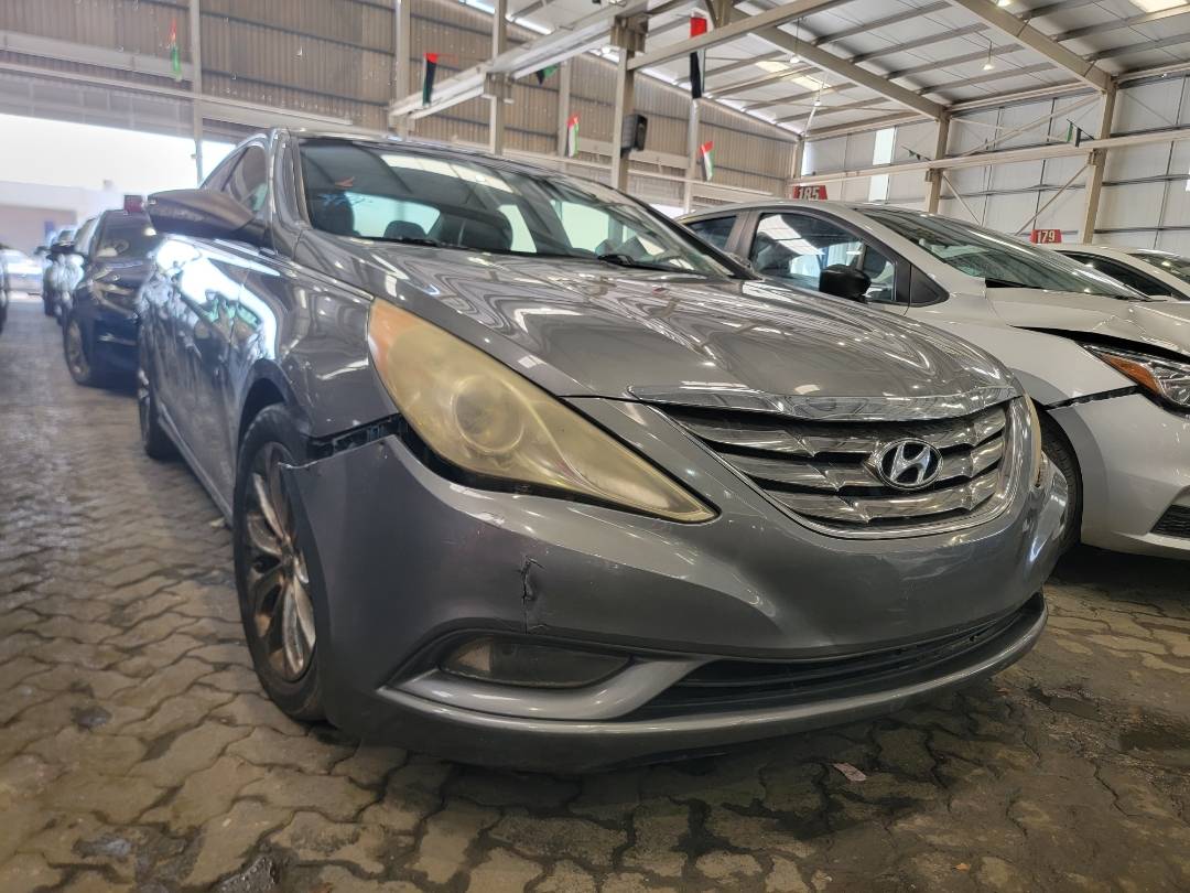 2012 HYUNDAI SONATA — 223905 Miles — Lot 38694159 — Souq - Marhaba Auctions Used Cars - Image 7