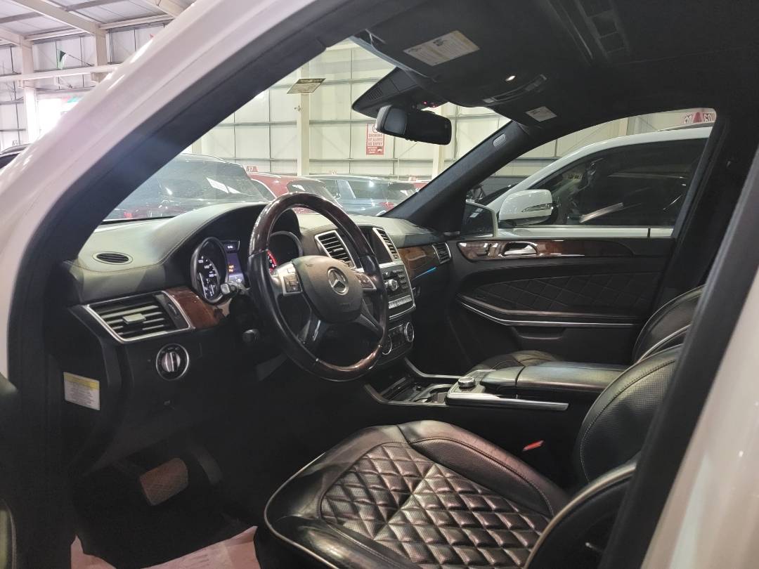 2014 MERCEDES BENZ GL 550 — 166545 KM — Lot 334350 — Main - Marhaba Auctions Used Cars - Image 6