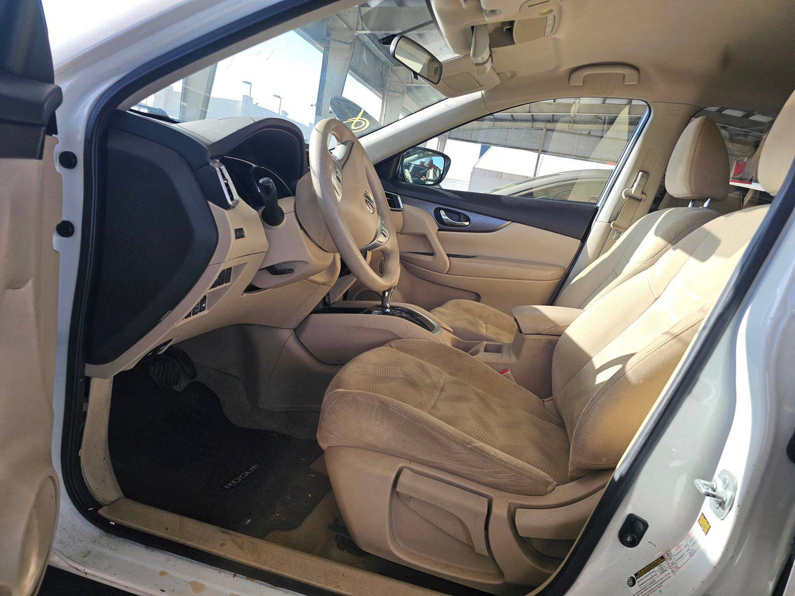 2015 NISSAN ROGUE — 207819 Miles — Lot K8FC783946 — Souq - Marhaba Auctions Used Cars - Image 8
