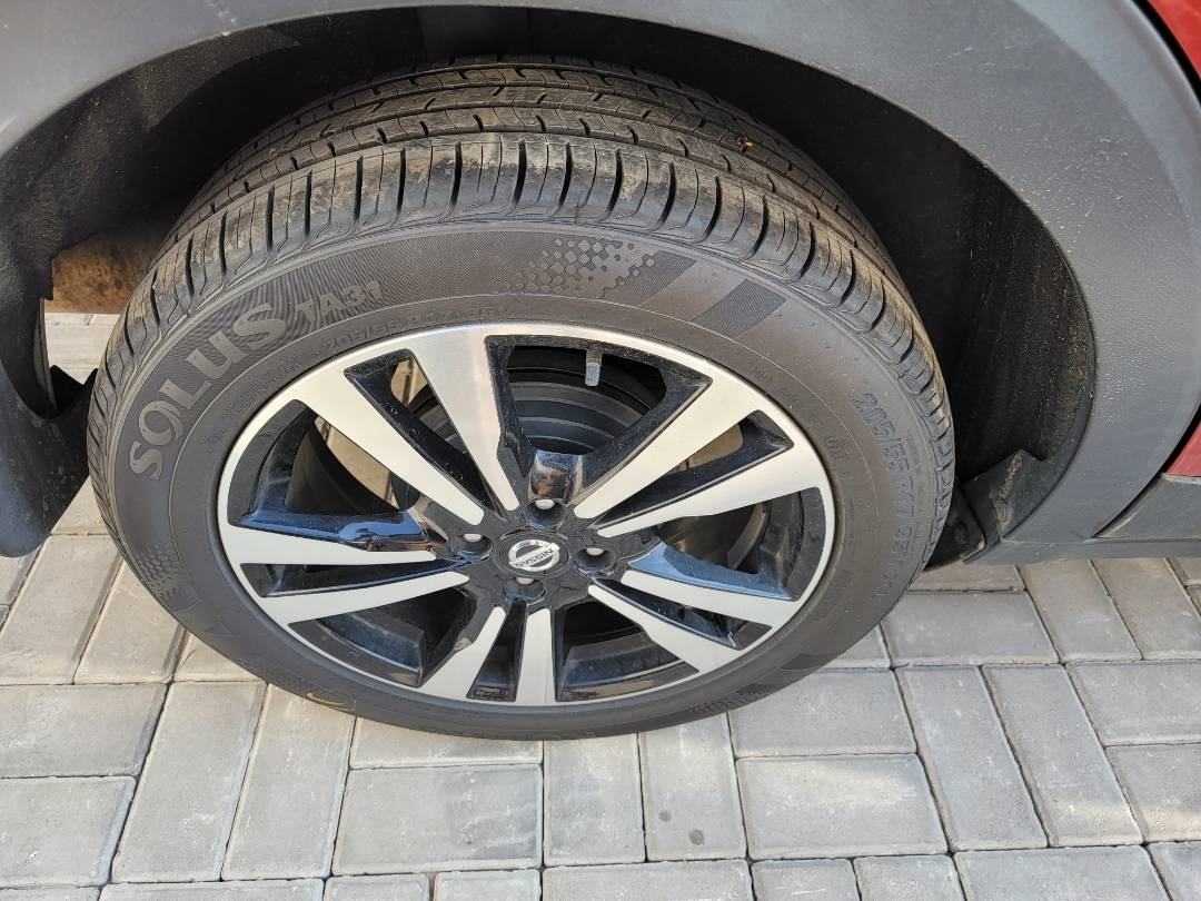 2019 NISSAN KICKS — 58815 Miles — Lot KL495399 - Marhaba Auctions Used Cars - Image 8