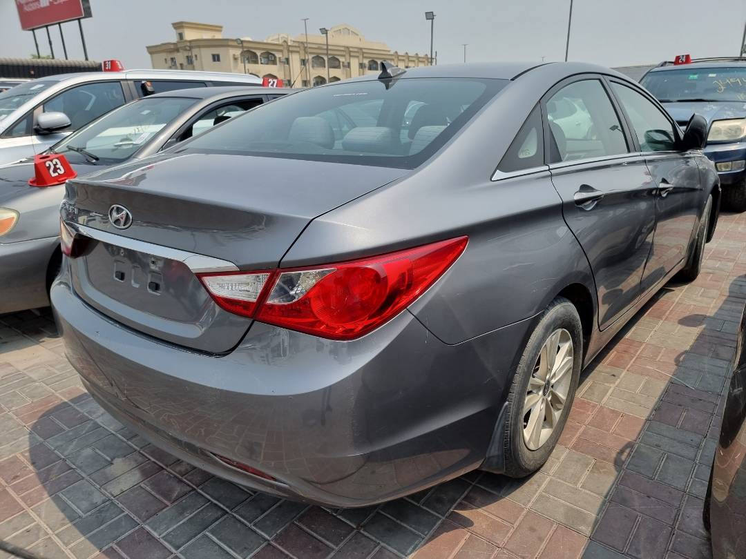 2013 HYUNDAI SONATA — 156671 Miles — Lot 321546 — Ind. 12 - Marhaba Auctions Used Cars - Image 3