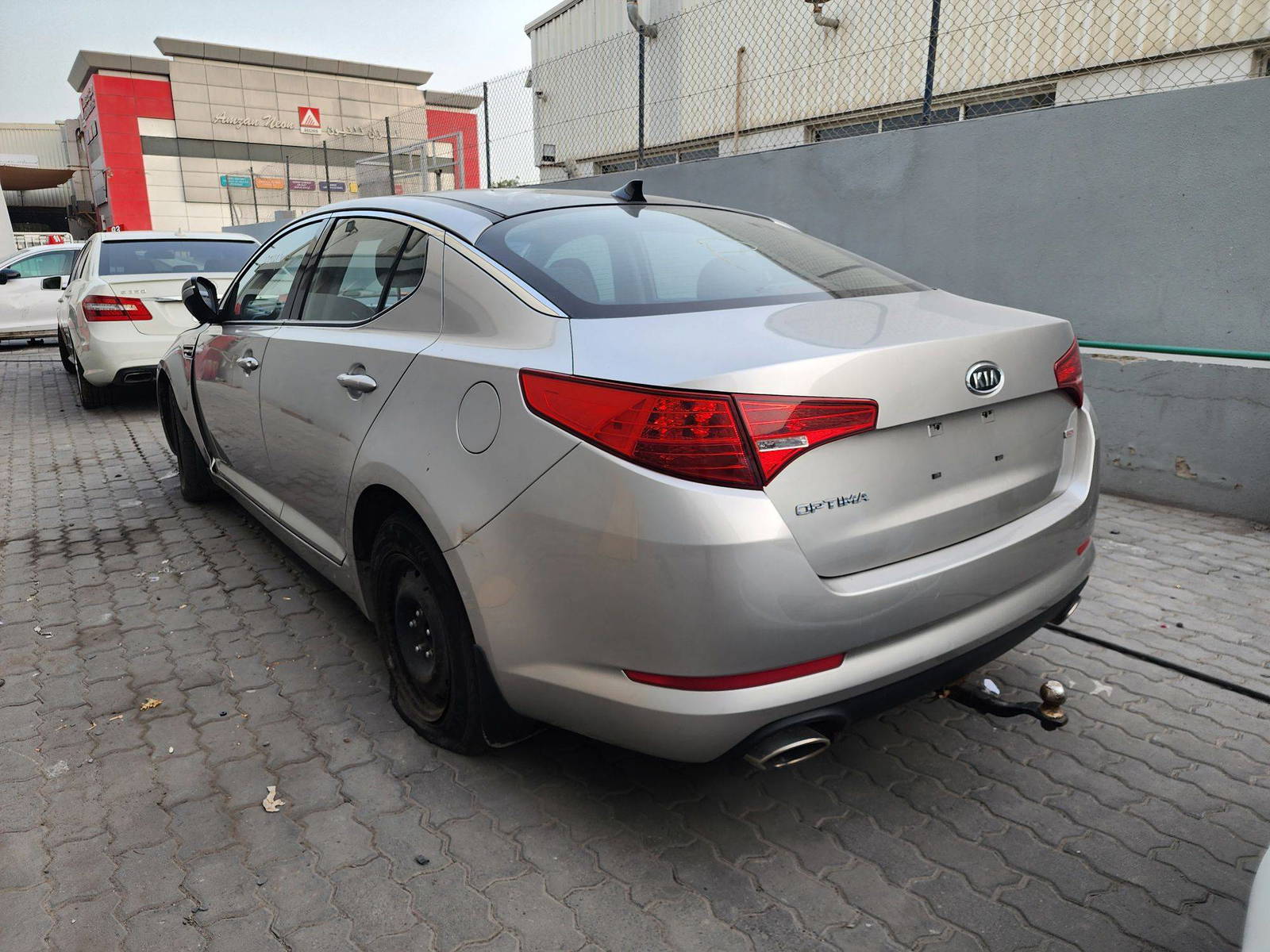 2012 KIA OPTIMA — 110278 KM — Lot 12246847X — Main - Marhaba Auctions Used Cars - Image 4