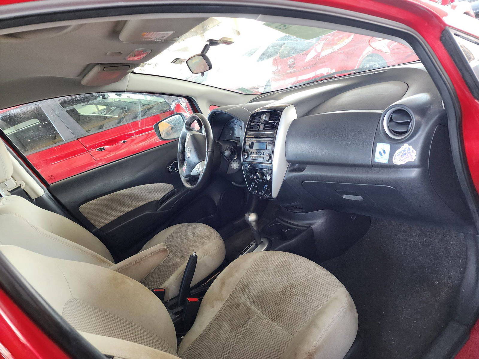 2015 NISSAN VERSA NOTE — 166560 Miles — Lot 39074553 — Souq - Marhaba Auctions Used Cars - Image 6