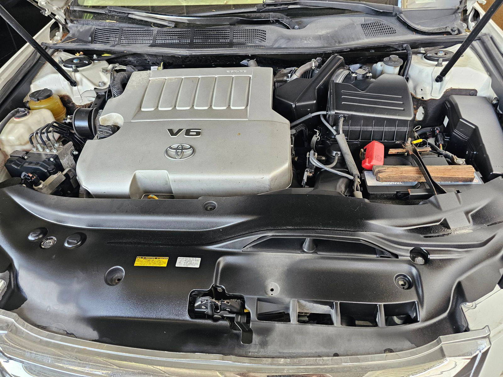 TOYOTA AVALON 2010 - Marhaba Auction Used Cars - Image 10