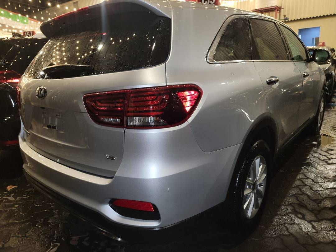 2019 KIA SORENTO — 38800 Miles — Lot 37590311 - Marhaba Auctions Used Cars - Image 4