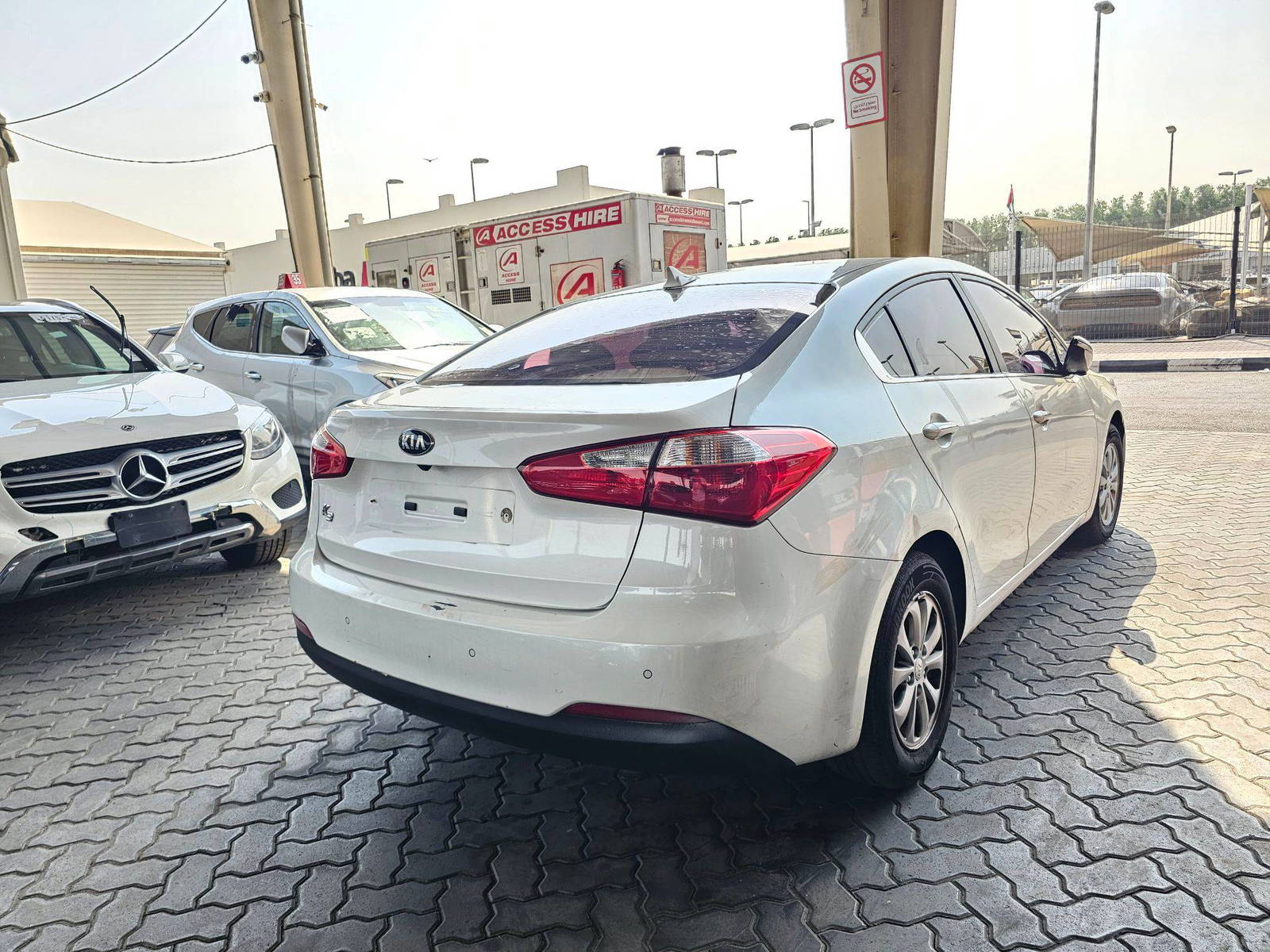 2014 KIA K3 — 108355 KM — Lot 164037 — Souq - Marhaba Auctions Used Cars - Image 3
