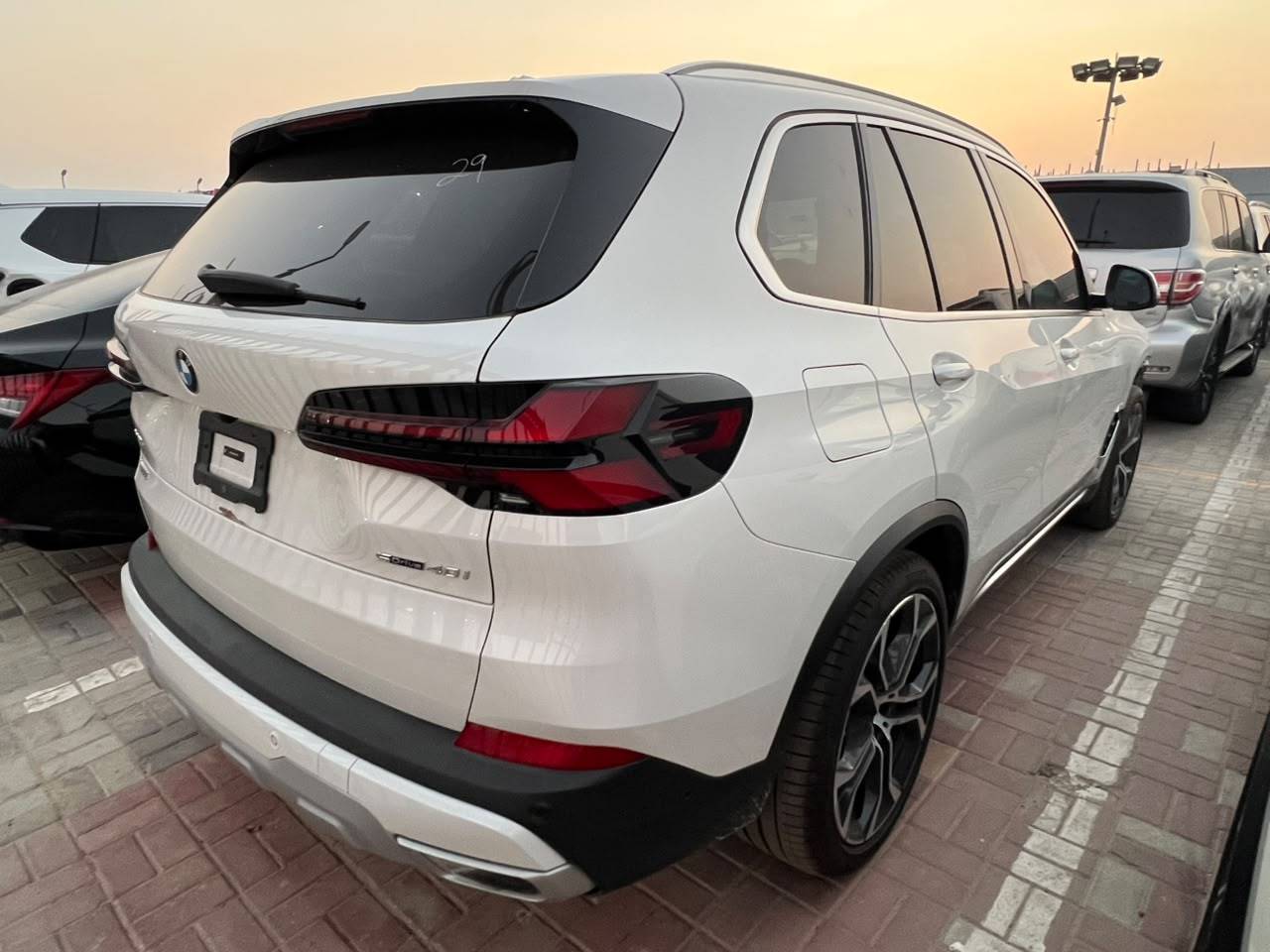 2024 BMW X5 — 189 Miles — Lot 6R9V20701 - Marhaba Auctions Used Cars - Image 6
