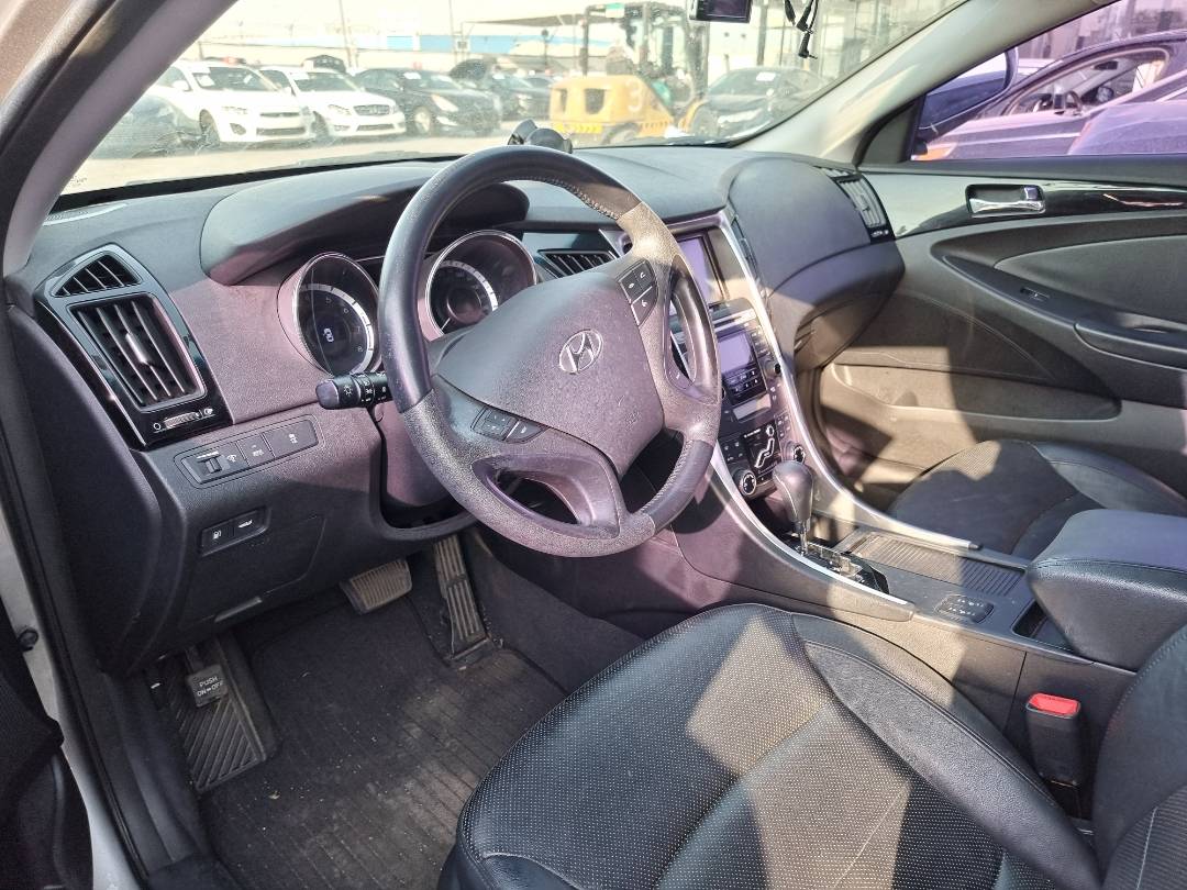 2011 HYUNDAI SONATA — 137309 KM — Lot 125487 — Ind. 12 - Marhaba Auctions Used Cars - Image 8
