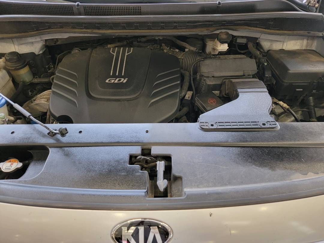 2015 KIA SEDONA — 167249 Miles — Lot 48714634 — Main - Marhaba Auctions Used Cars - Image 11