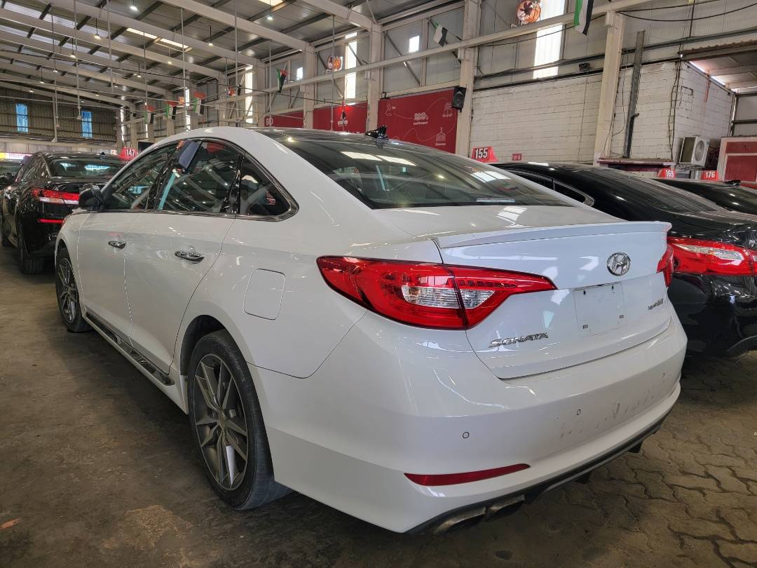 2015 HYUNDAI SONATA — 173979 Miles — Lot FH046608 — Main - Marhaba Auctions Used Cars - Image 3