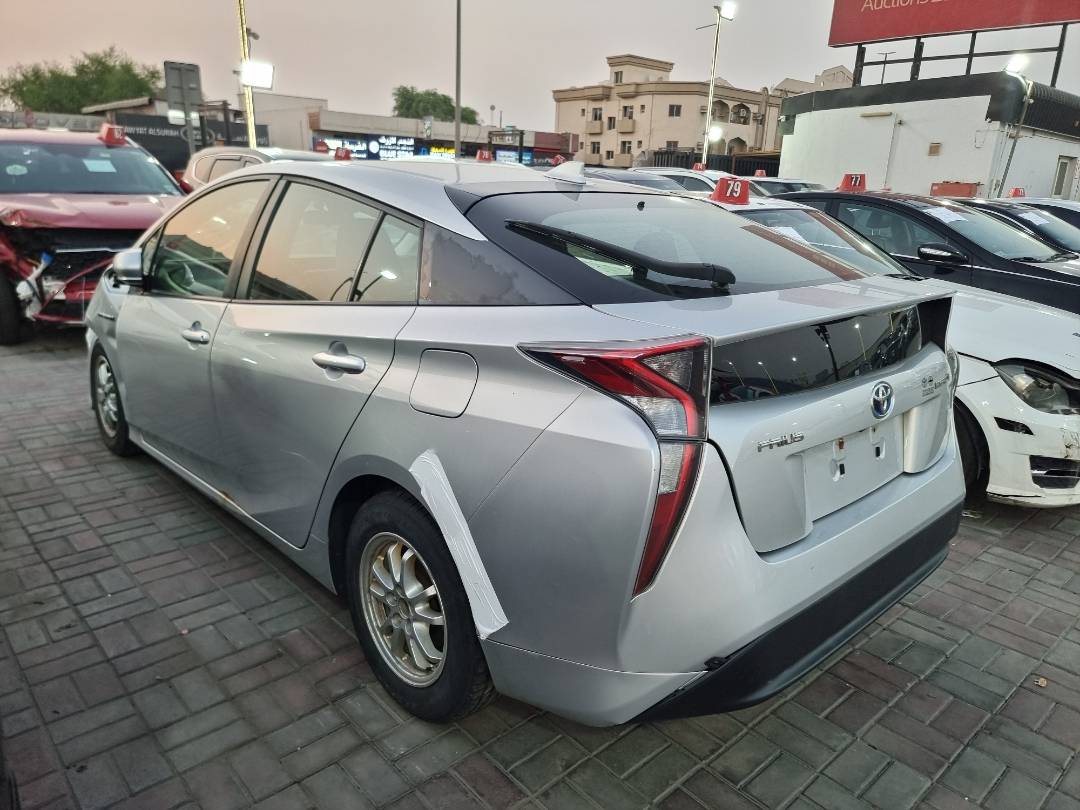 2016 TOYOTA PRIUS — 228265 Miles — Lot 215487 — Ind. 12 - Marhaba Auctions Used Cars - Image 4