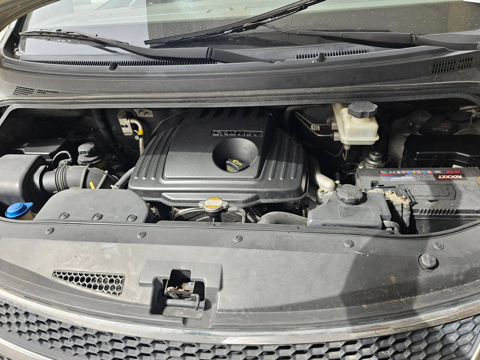 HYUNDAI GRAND STAREX 2011 - Marhaba Auction Used Cars - Image 10