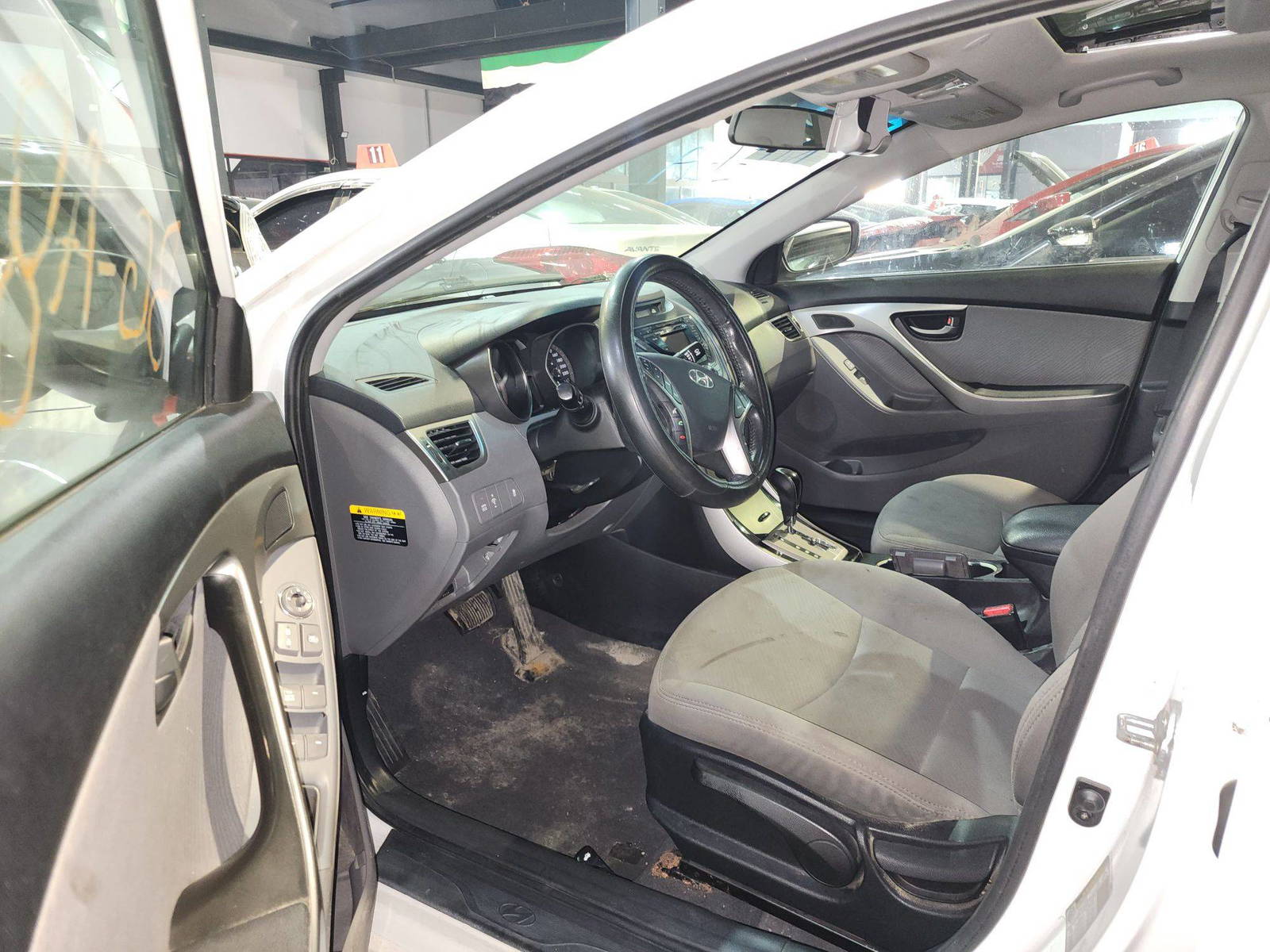 HYUNDAI ELANTRA 2013 - Marhaba Auction Used Cars - Image 9