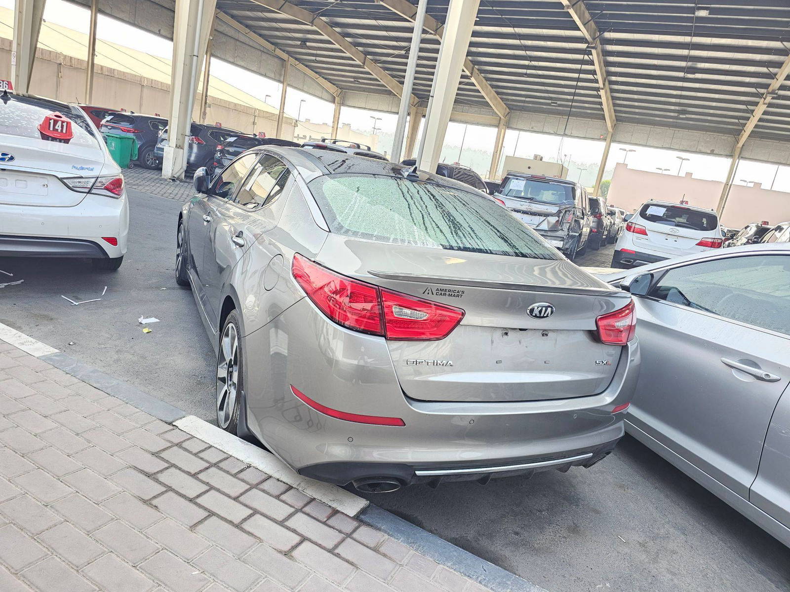 2015 KIA OPTIMA — 171804 Miles — Lot 1074334 — Souq - Marhaba Auctions Used Cars - Image 4