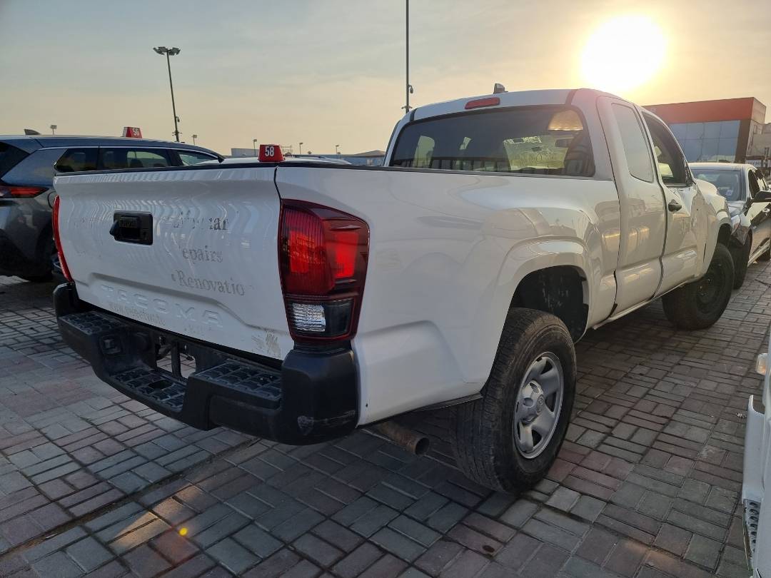 2023 TOYOTA TACOMA — 10941 Miles — Lot 1235478 — Ind. 12 - Marhaba Auctions Used Cars - Image 4