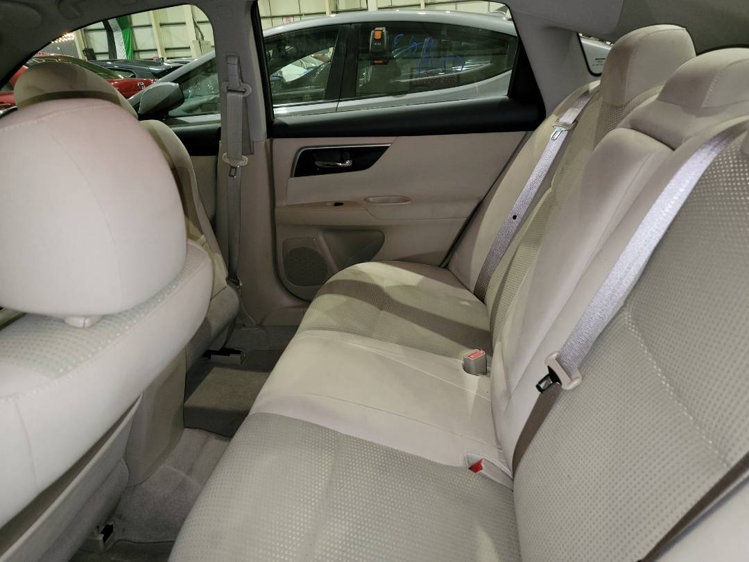 2014 NISSAN ALTIMA — 211259 Miles — Lot 70685813 - Marhaba Auctions Used Cars - Image 6