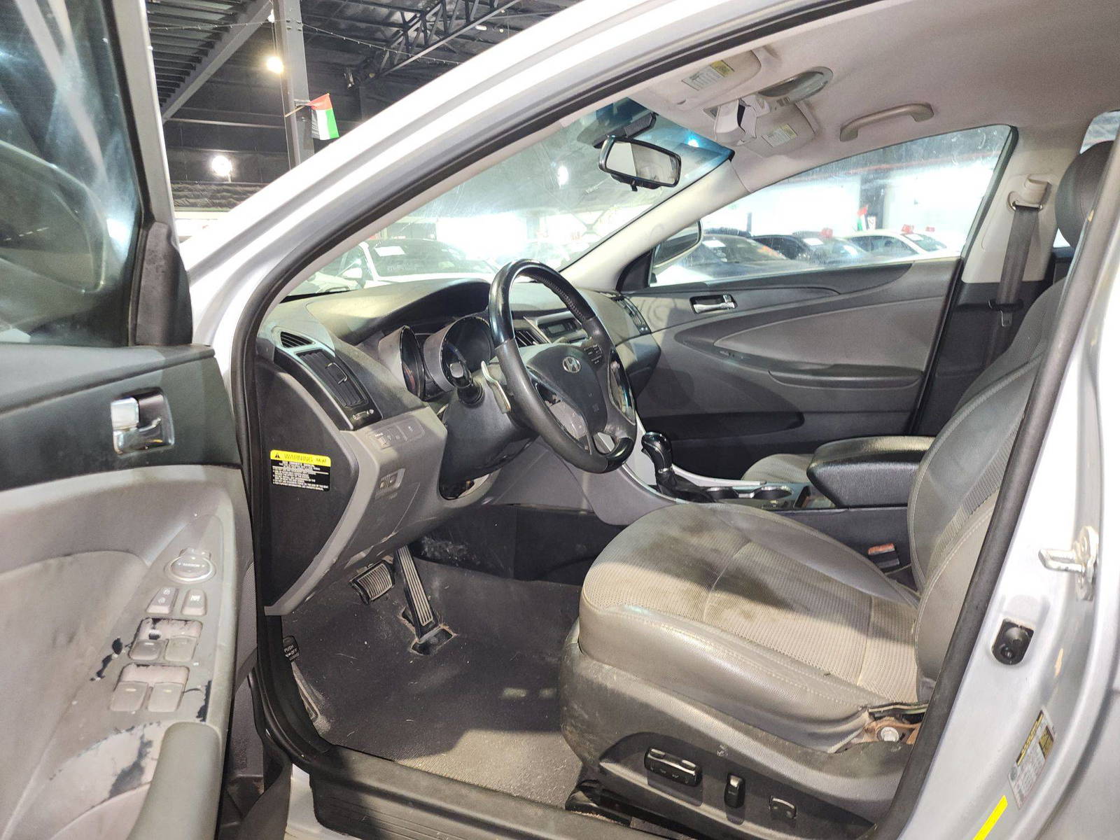 2013 HYUNDAI SONATA — 203255 Miles — Lot 86969384 — Al Quoz - Marhaba Auctions Used Cars - Image 9