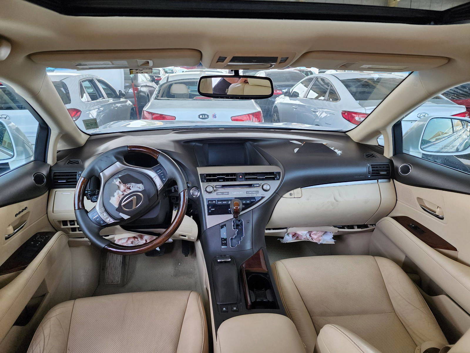 2015 LEXUS RX 350 — 84876 Miles — Lot 43667264 — Souq - Marhaba Auctions Used Cars - Image 7