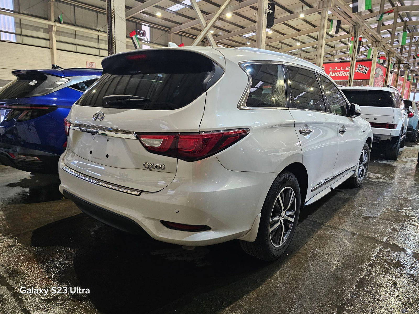 2016 INFINITI QX60 — 212823 Miles — Lot N5GC531314 — Main - Marhaba Auctions Used Cars - Image 3