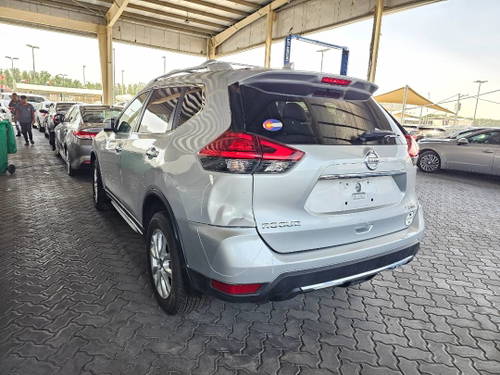 NISSAN ROGUE