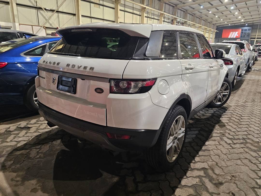 2013 LAND ROVER RANGE ROVER EVOQUE SE — 144531 Miles — Lot DH842530 — Main - Marhaba Auctions Used Cars - Image 4
