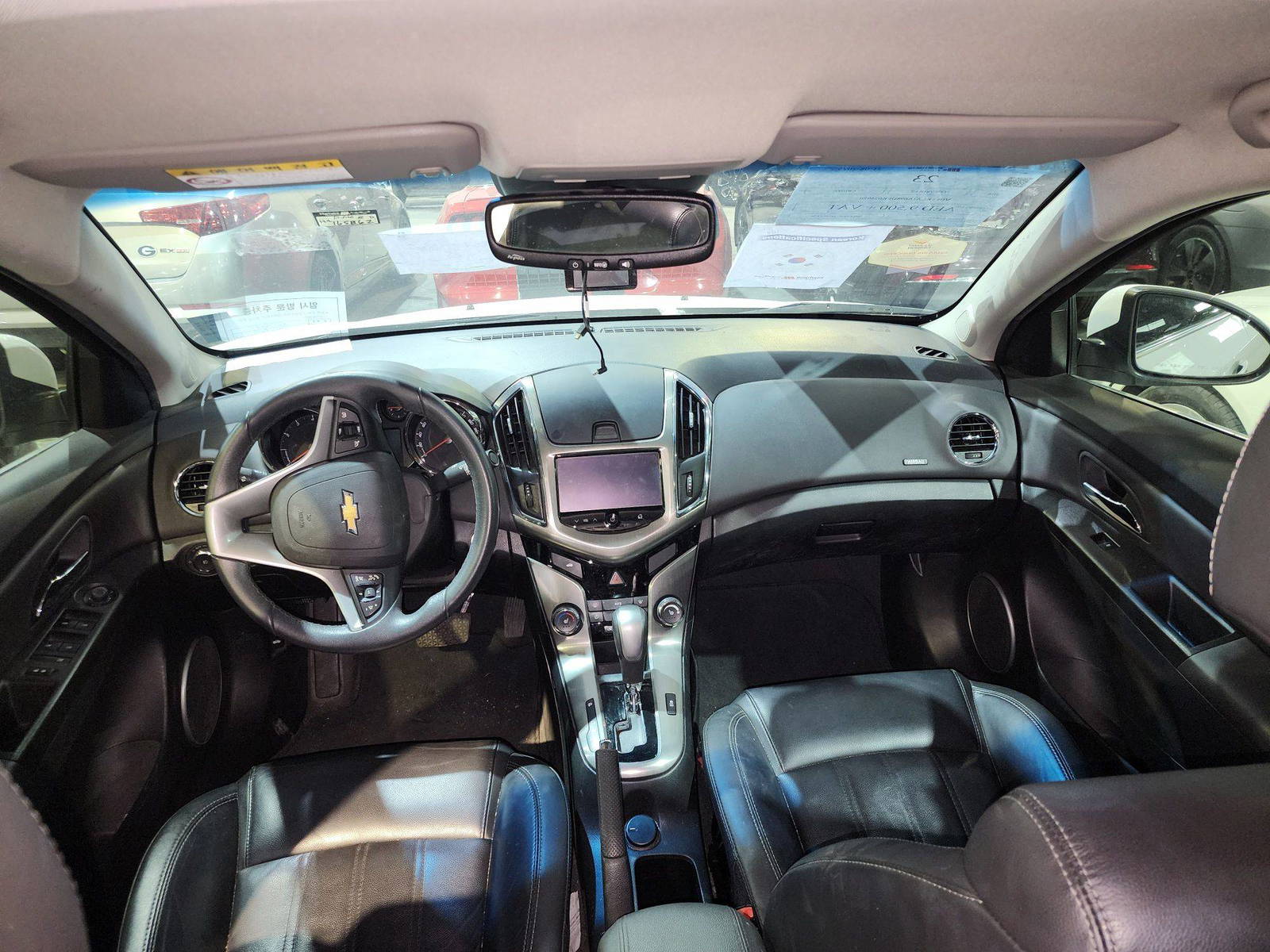 2015 CHEVROLET CRUIZE — 165862 KM — Lot 025920 — Al Quoz - Marhaba Auctions Used Cars - Image 8