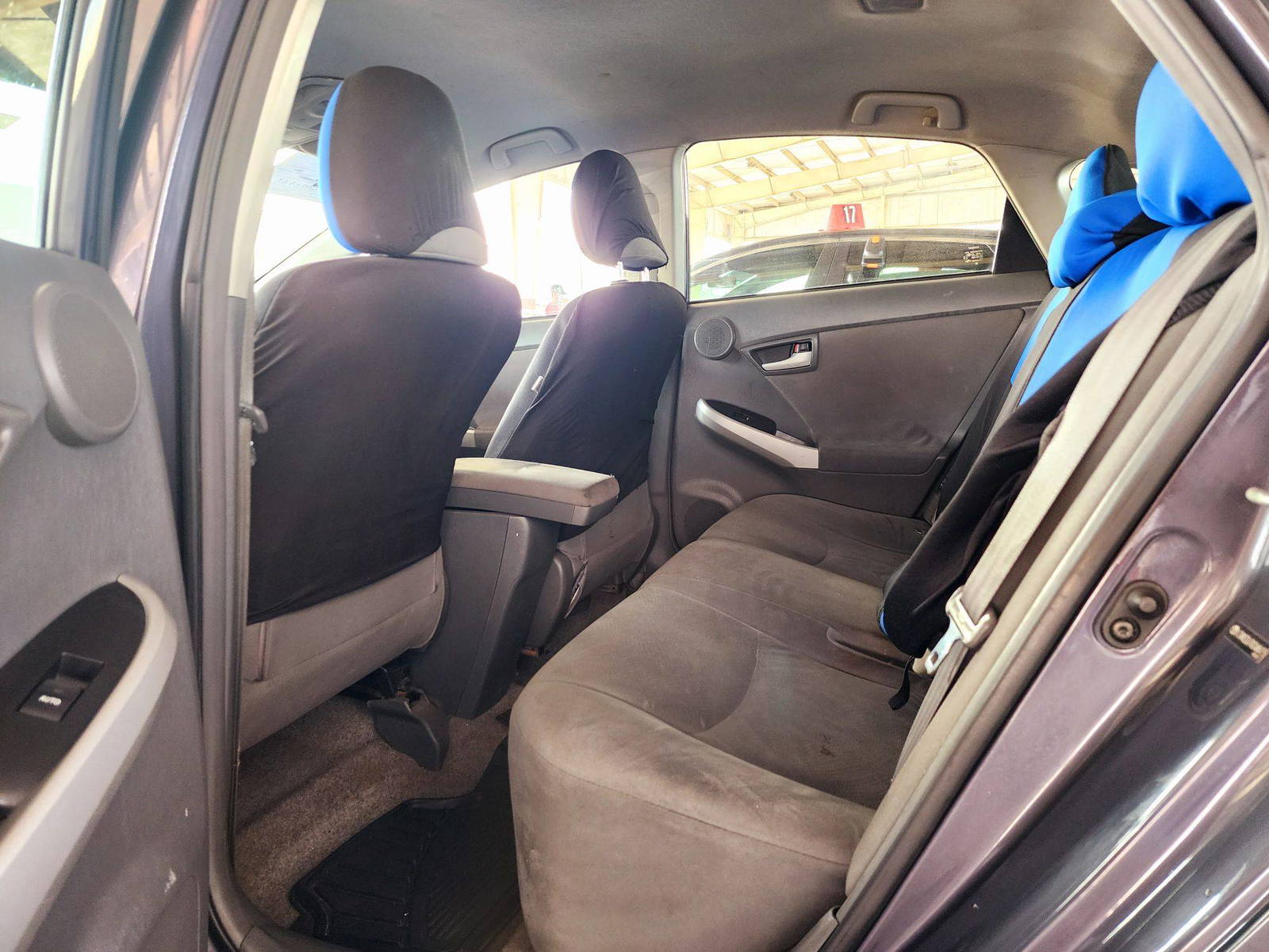 2010 TOYOTA PRIUS — 209091 Miles — Lot 0048475 — Main - Marhaba Auctions Used Cars - Image 6