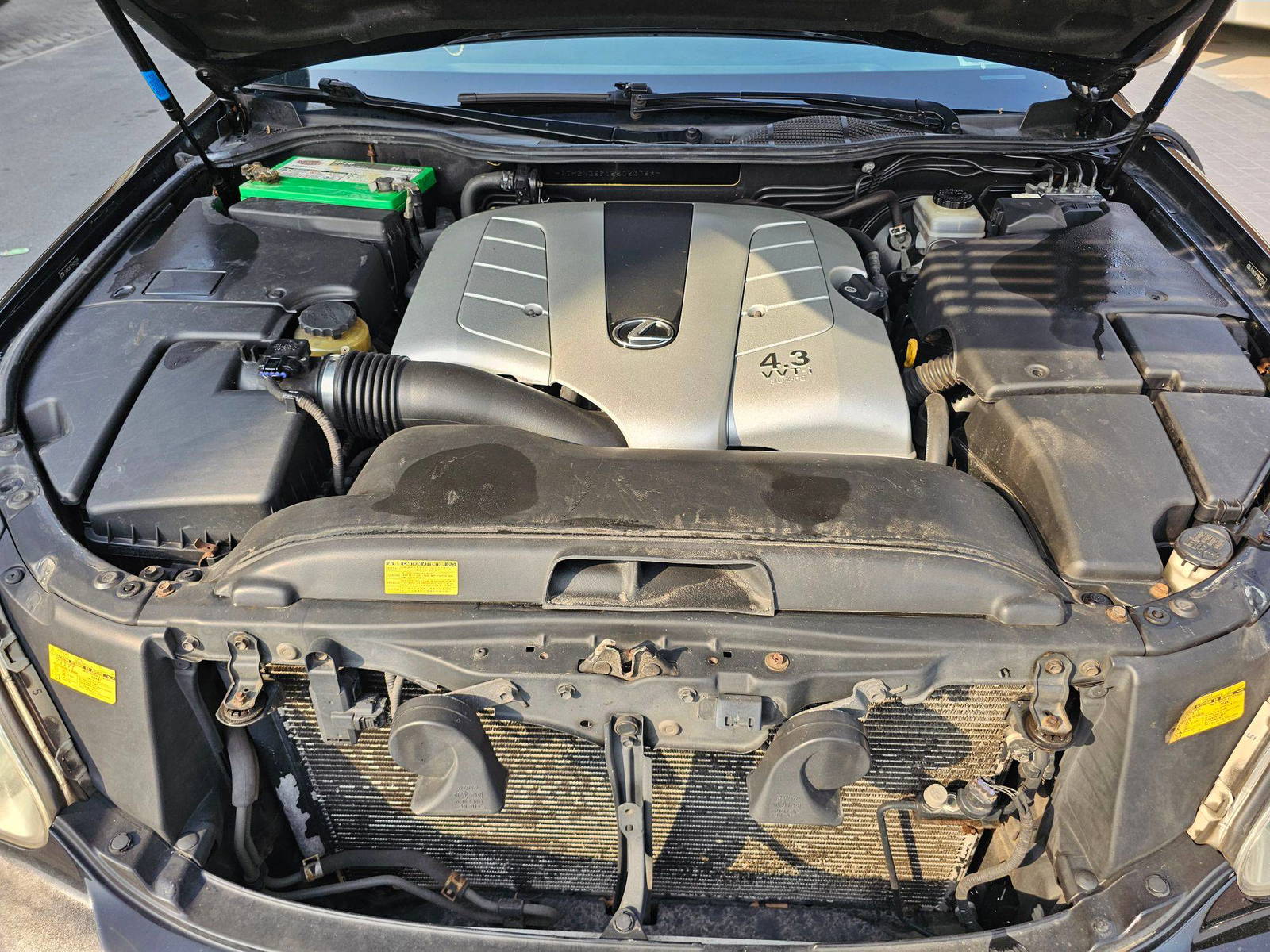 2005 LEXUS LS 430 — 198621 Miles — Lot 36F155023769 — Souq - Marhaba Auctions Used Cars - Image 10