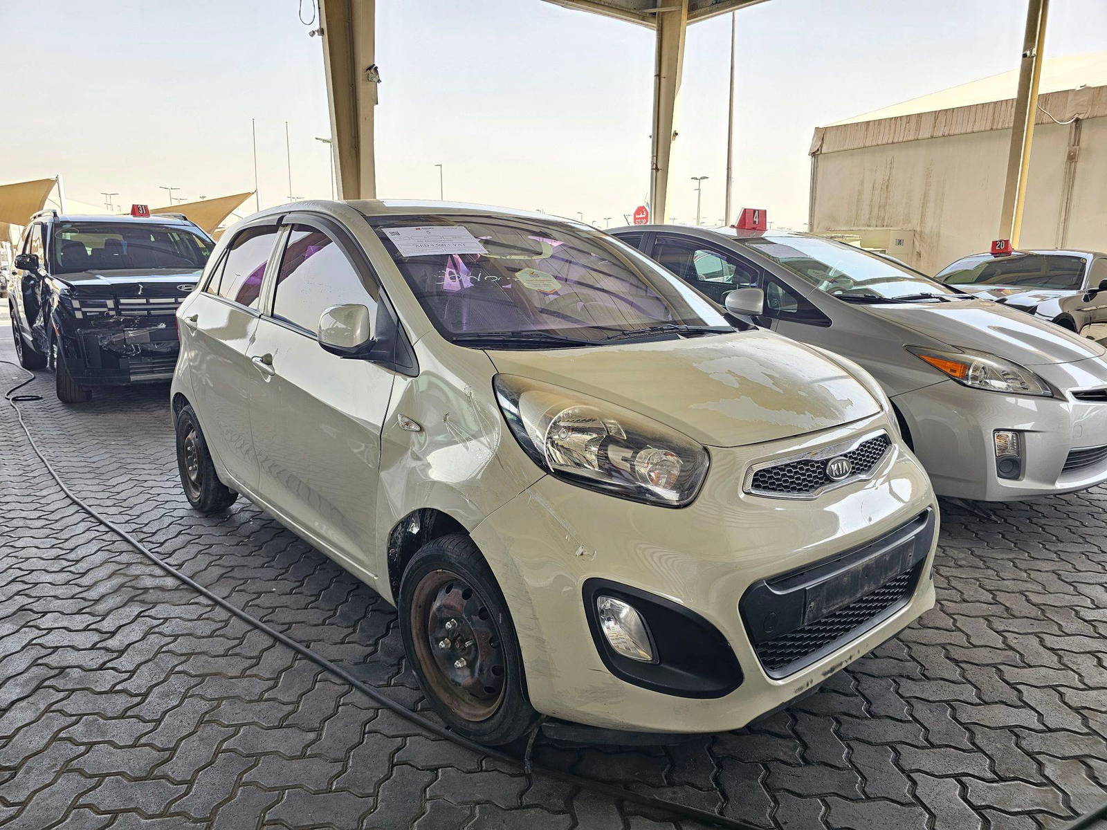 2012 KIA MORNING — 177240 KM — Lot 070955 — Ind. 12 - Marhaba Auctions Used Cars - Image 4
