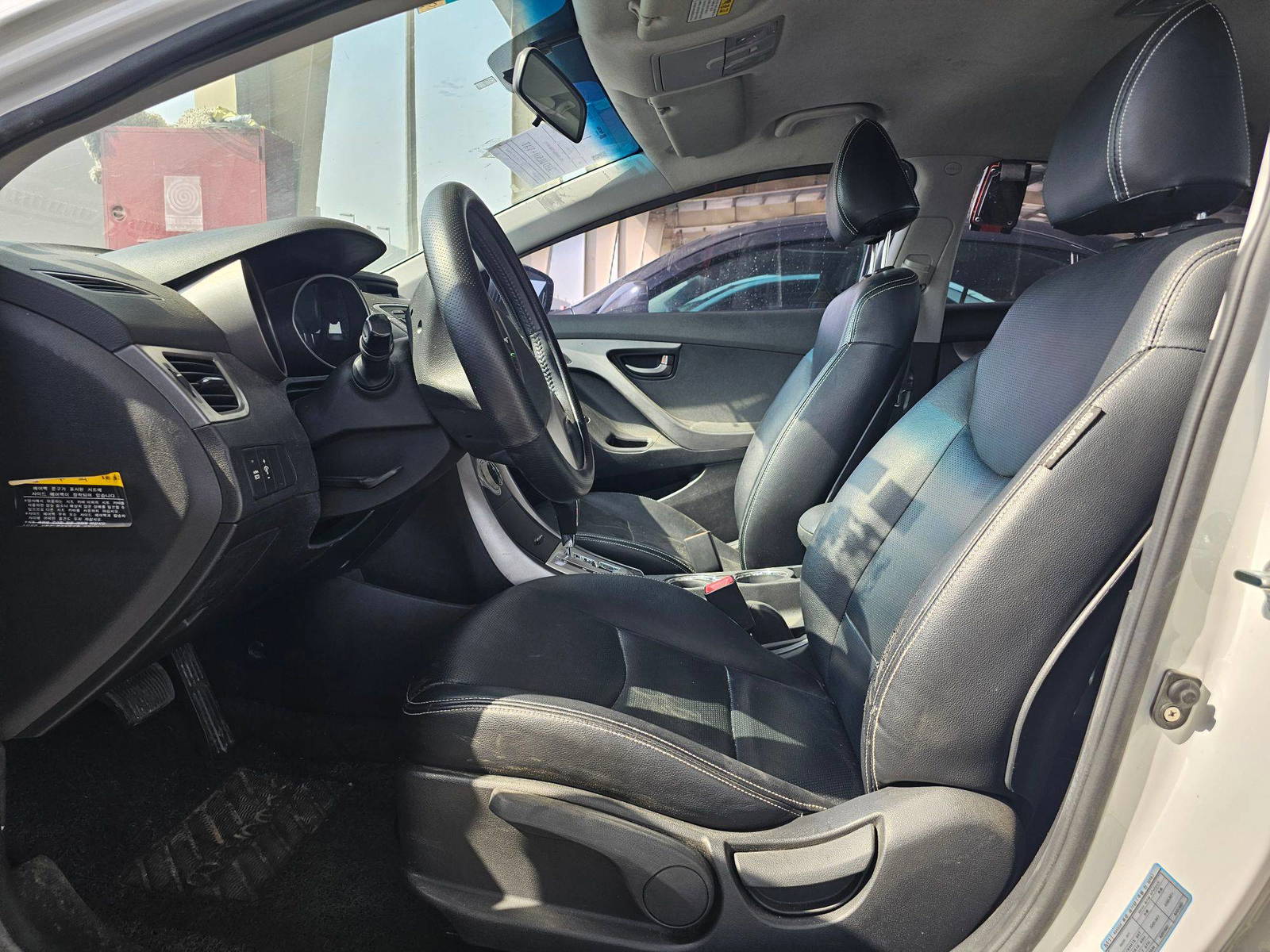 HYUNDAI AVANTE 2011 - Marhaba Auction Used Cars - Image 8