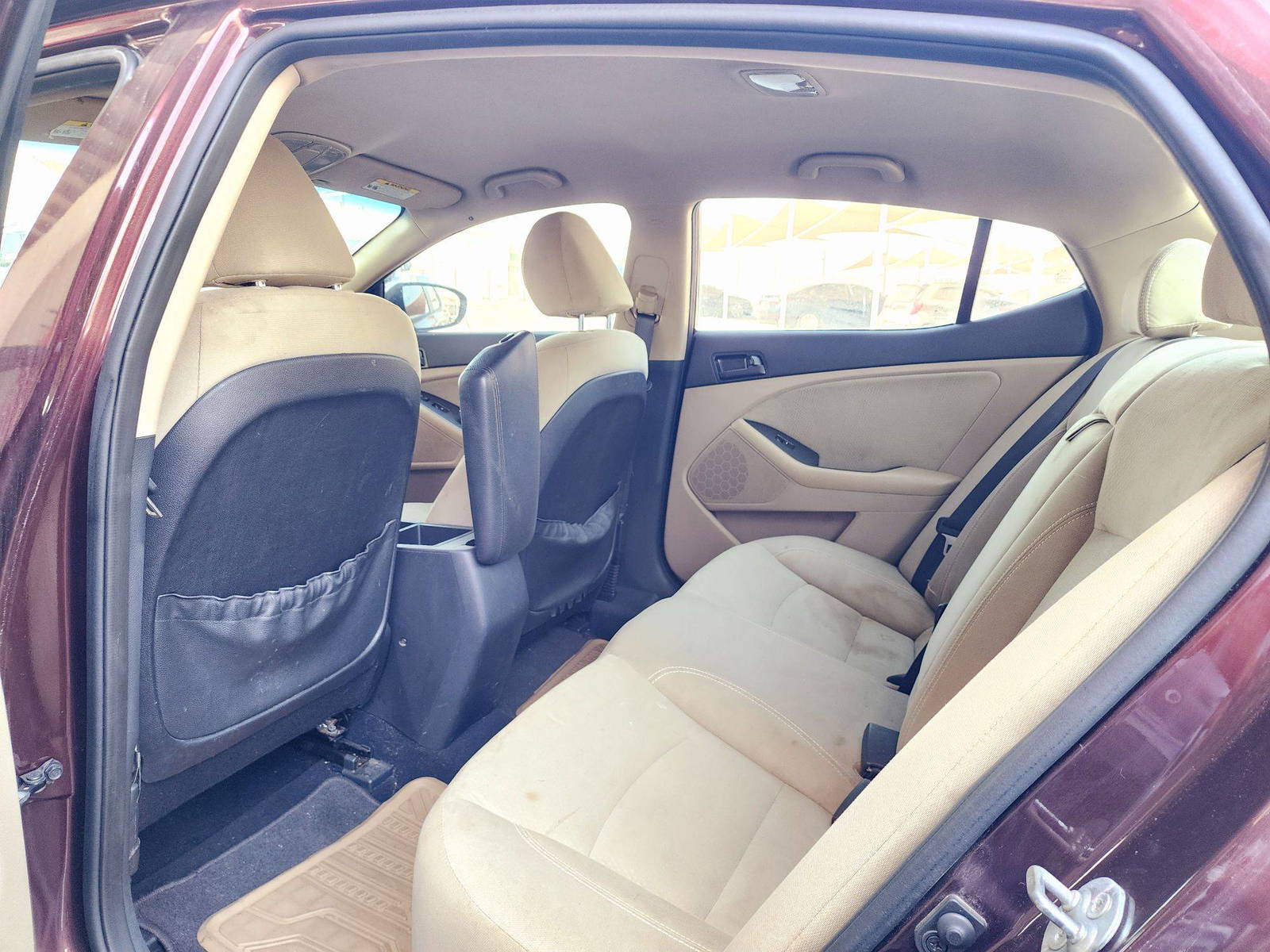 2012 KIA OPTIMA — 233935 Miles — Lot G038356 — Souq - Marhaba Auctions Used Cars - Image 6