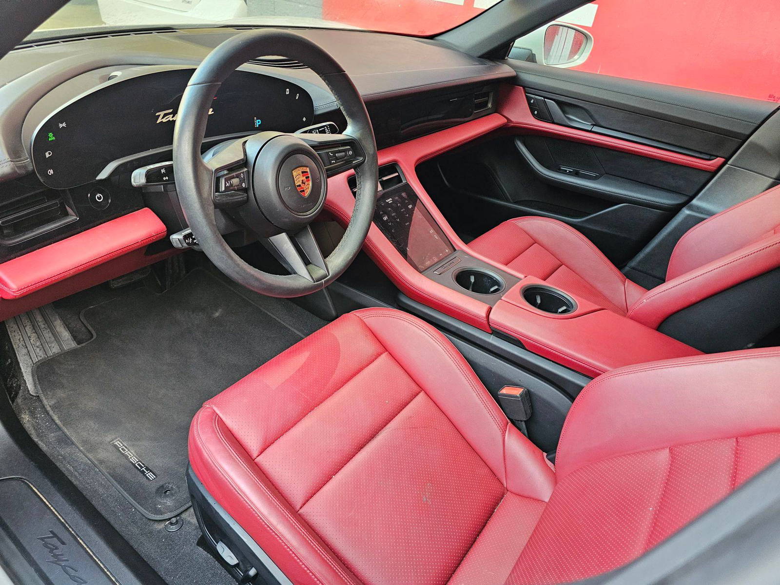 PORSCHE TAYCAN 2024 - Marhaba Auction Used Cars - Image 8